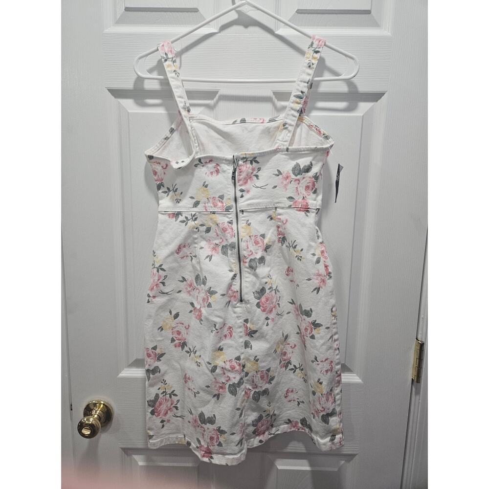 NWT Hollister y2k Inspired White Floral Babydoll Denim Dress Size S Mini - Picture 2 of 8